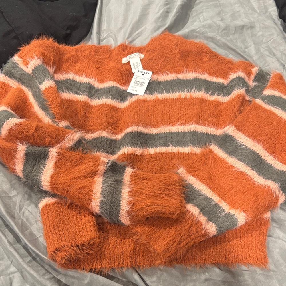 Tilly's Fuzzy Orange and Gray V-Neck Sweater
